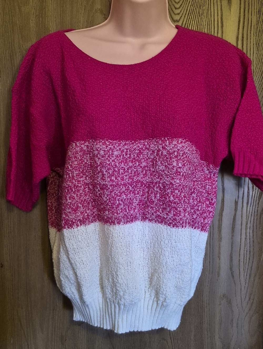 Vintage White Hot Pink Striped Ombré Short Sleeve Sweater Women’s M  USA Brunny